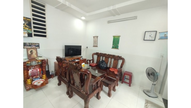 Bán nhà 45m², 2 tầng, 3PN, Q.12, 4.6 tỷ, sổ hồng